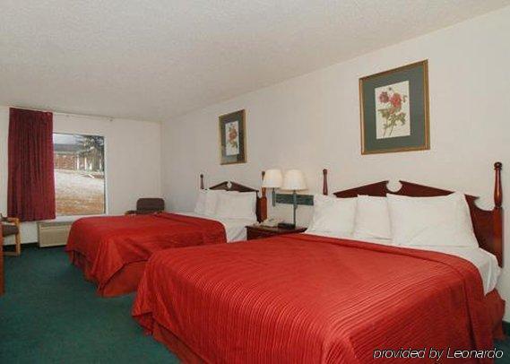 Red Roof Inn Морхед Стая снимка