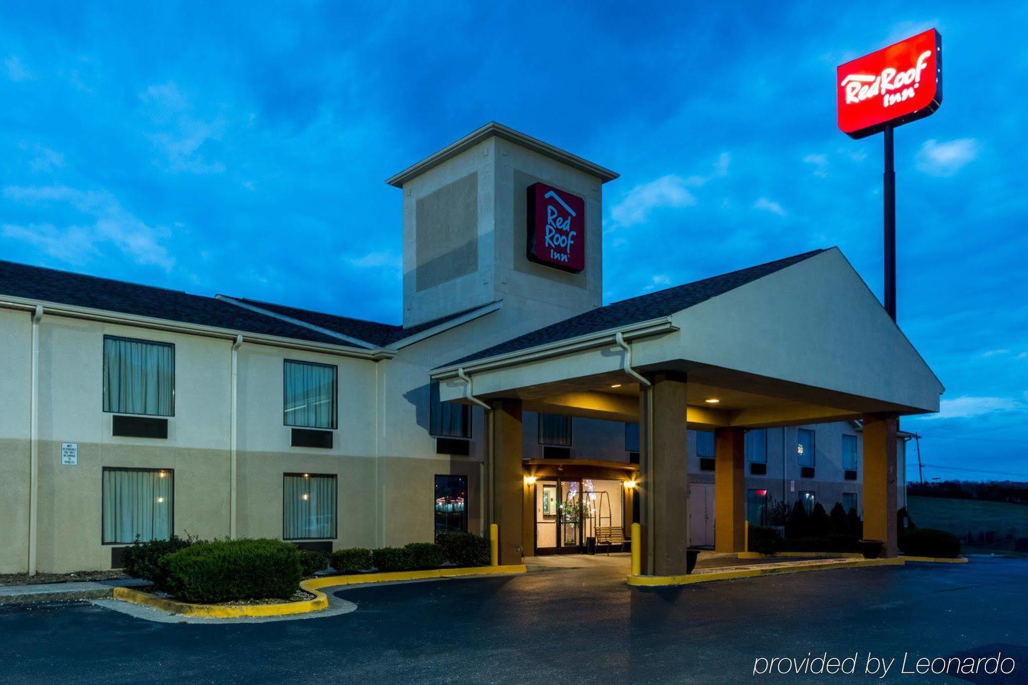 Red Roof Inn Морхед Екстериор снимка